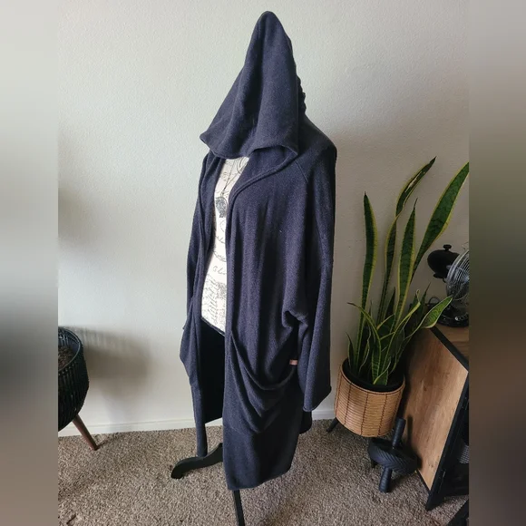 Lunya Cozy Cotton Silk Oversized Hooded Open Long Cardigan in Charcoal - Picture 6 of 13